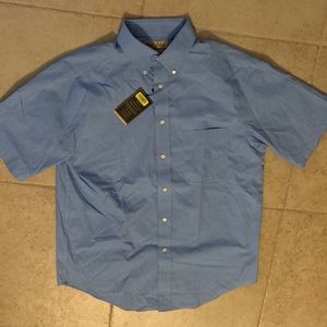 Blue shirt sleeve button down shirt